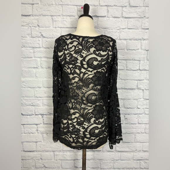 Show Me Your Mumu Flora Fan Top Iola Lace Black size S - Picture 8 of 9